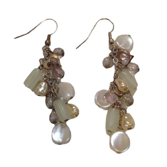 Vintage Faux Mother Of Pearl And Bead Dangling Earrings - Picture 1 of 4